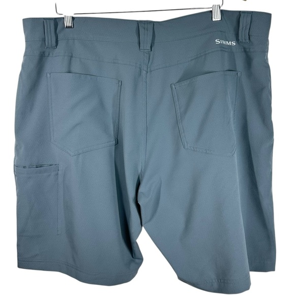 SIMMS Slate Blue Flat Front Lightweight Performance Fabric Men's Shorts Size 40 - Picture 1 of 7